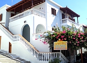 VILLA LIMANAKI  BATSI, ANDROS ISLAND, GREECE 